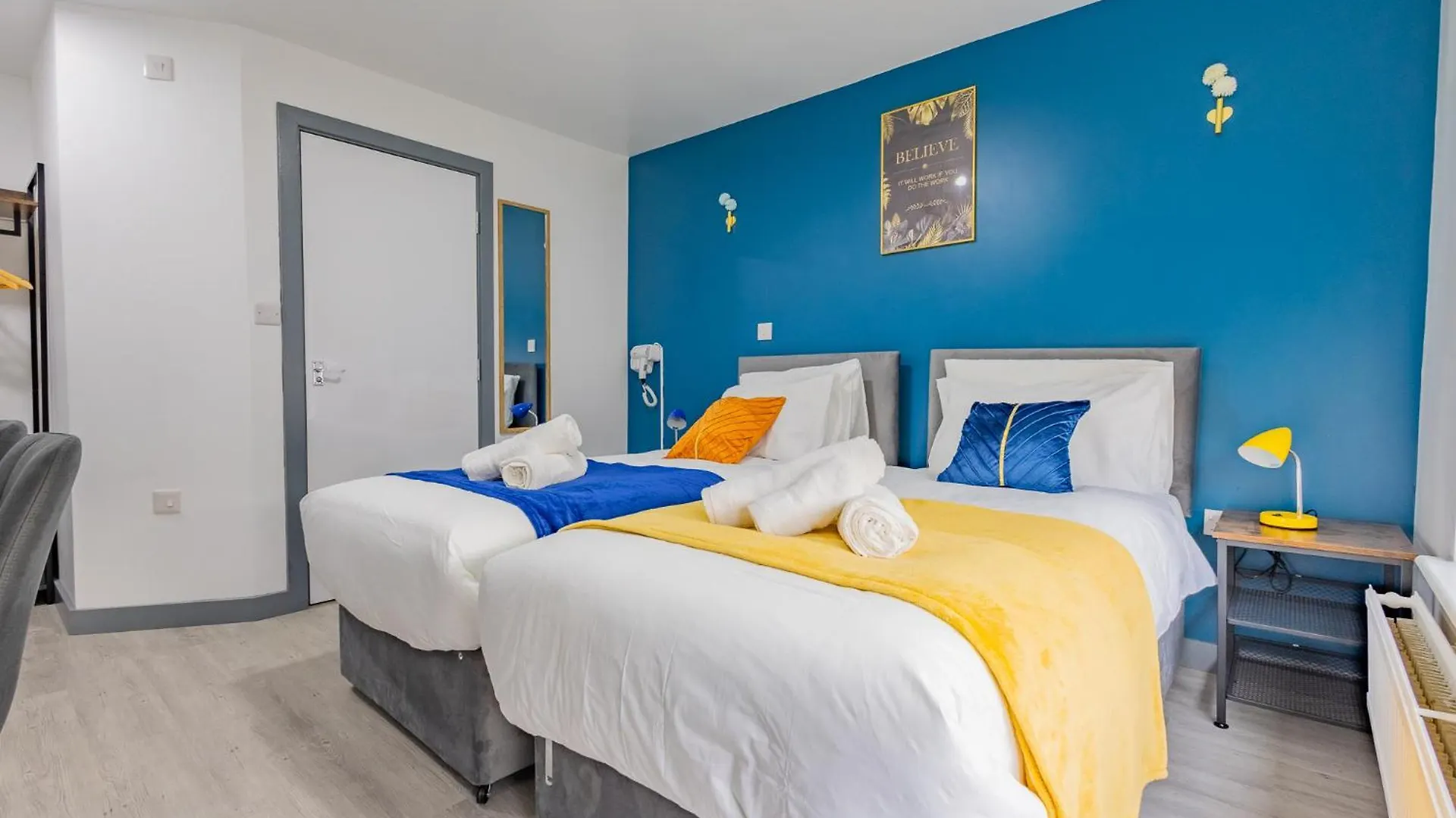 Premium Serviced Accommodation Rooms Nottingham - All With Ensuites