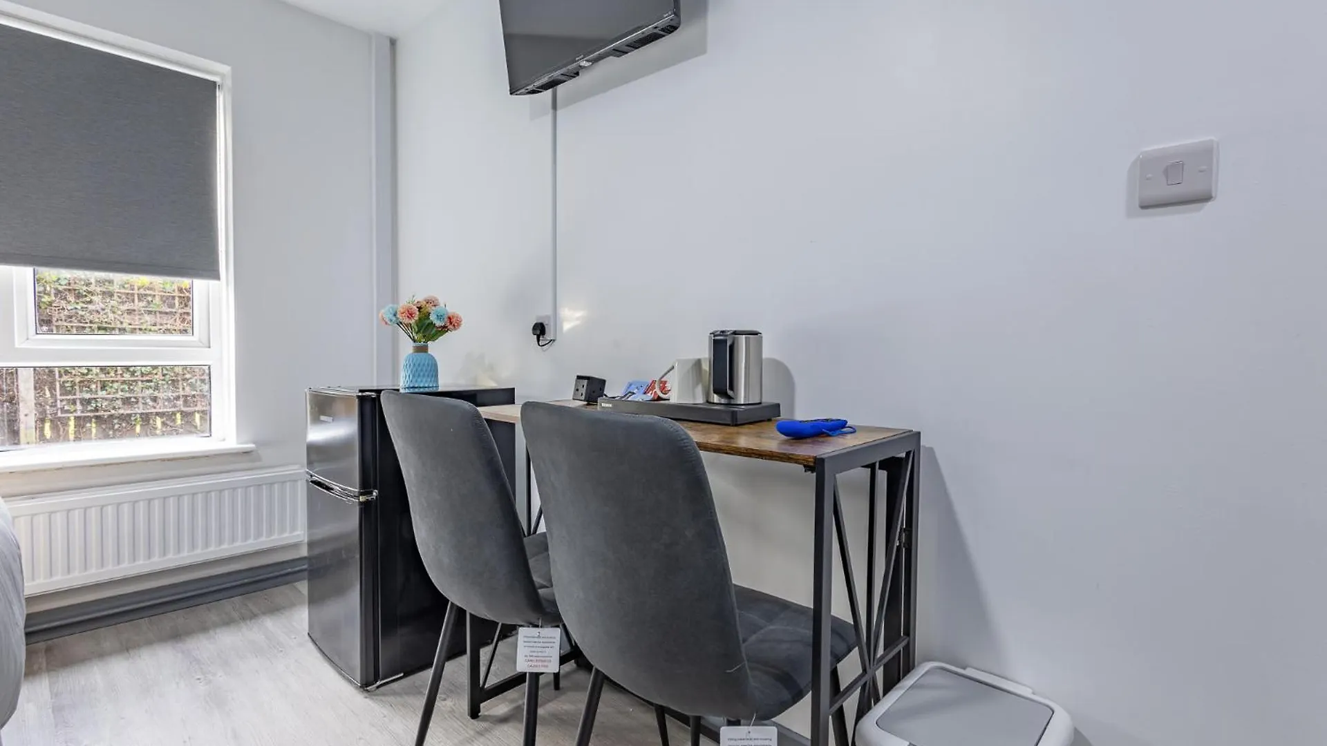 Premium Serviced Accommodation Rooms Nottingham - All With Ensuites Guest house